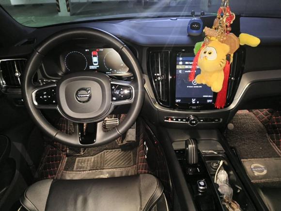 [嘉兴·浙F] 二手沃尔沃沃尔沃S602022款 B4 智远运动版