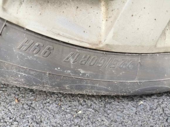 [上海·沪M] 二手别克别克GL82011款 2.4L LT豪华商务行政版