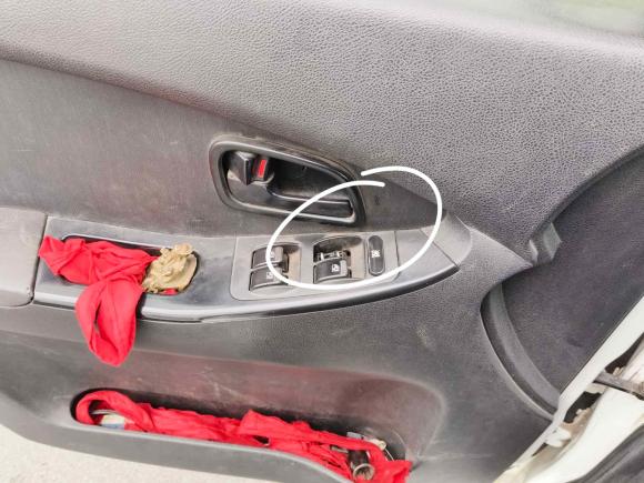 [成都·川A] 二手野马汽车斯派卡新能源2020款 R350 精英版