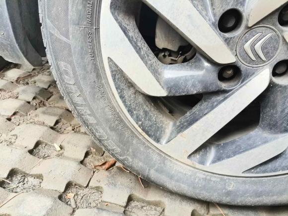 [西安·陕U] 二手雪铁龙雪铁龙C3-XR2015款 1.6L 自动先锋型