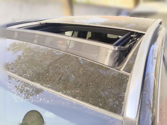 [苏州·苏E] 二手奔驰奔驰GLB2021款 GLB 200 动感型