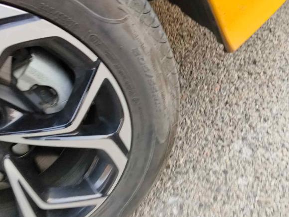 [青岛·鲁B] 二手名爵MG52021款 180DVVT CVT青春豪华版