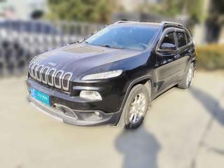 Jeep自由光2016款 2.4L 专业版