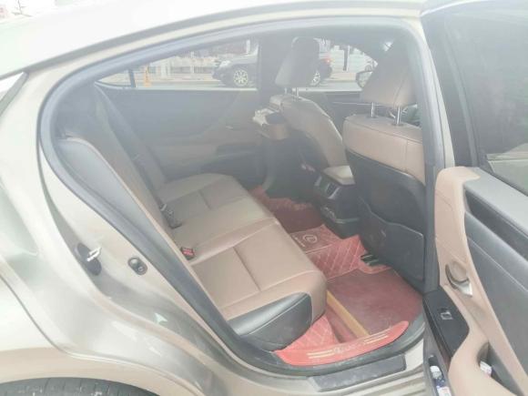 [青岛·鲁B] 二手雷克萨斯雷克萨斯ES2022款 200 卓越版