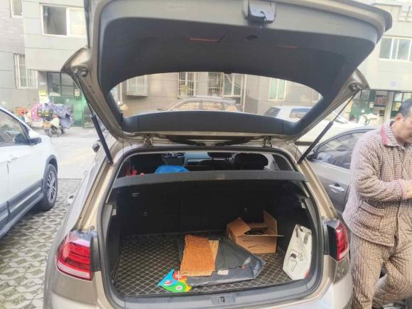 [杭州·浙A] 二手大众高尔夫2018款 230TSI 自动舒适型