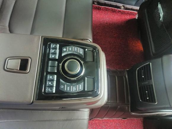 [杭州·浙A] 二手红旗红旗H72017款 2.0T 豪华型