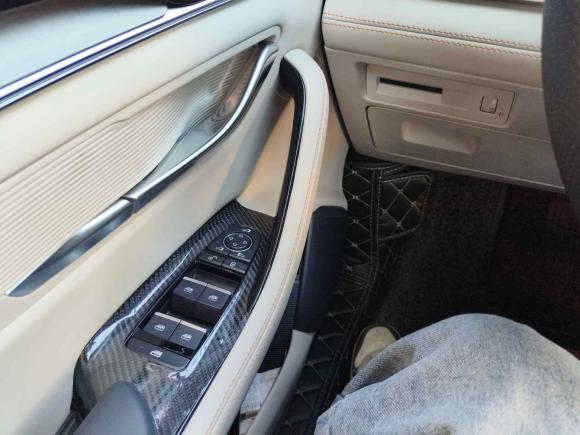 [佛山·粤E] 二手比亚迪宋PLUS新能源2021款 DM-i 110KM 旗舰PLUS