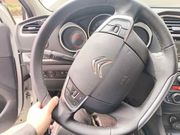 [成都·川G] 二手雪铁龙雪铁龙C4L2014款 1.6THP 智驱版 自动劲智型