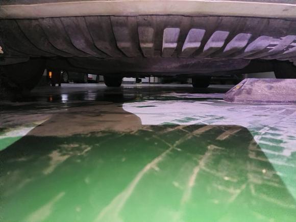 [武汉·鄂A] 二手奔驰奔驰C级2018款 C 200 L 运动版 成就特别版