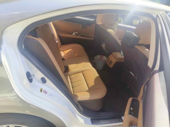 [成都·川A] 二手雷克萨斯雷克萨斯ES2015款 200 精英版