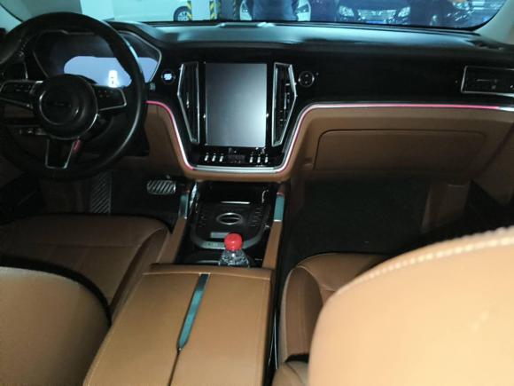 [杭州·浙A] 二手众泰众泰T7002017款 1.8T 双离合尊贵型