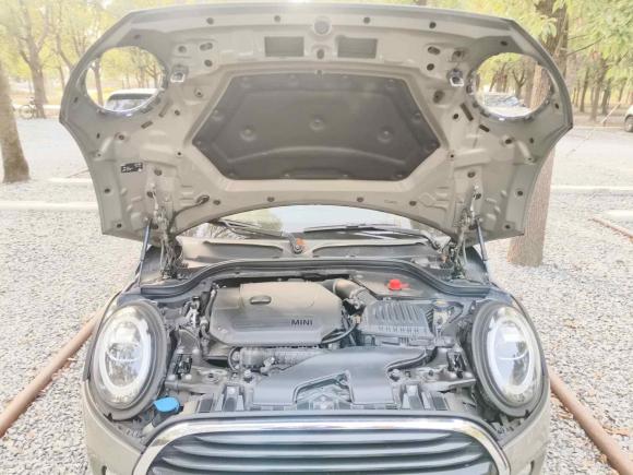 [上海·粤F] 二手MINIMINI2018款 1.5T COOPER 艺术家