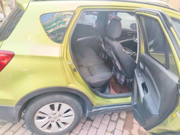 [南京·苏A] 二手铃木锋驭2014款 1.6L CVT两驱进取型