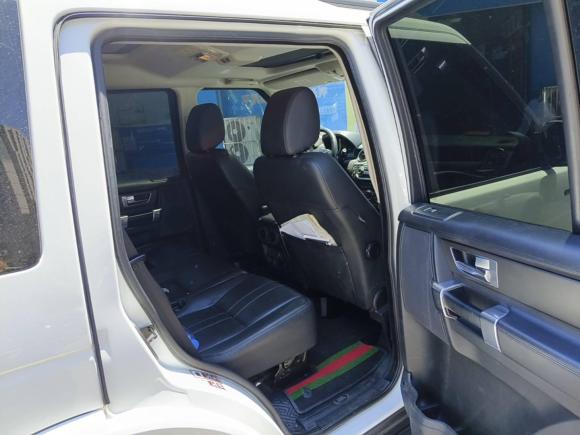 [青岛·鲁B] 二手路虎发现2016款 3.0 SC V6 SE