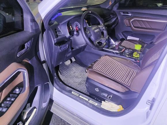 [武汉·皖A] 二手哈弗哈弗H62017款 红标 2.0T 自动两驱智尚型