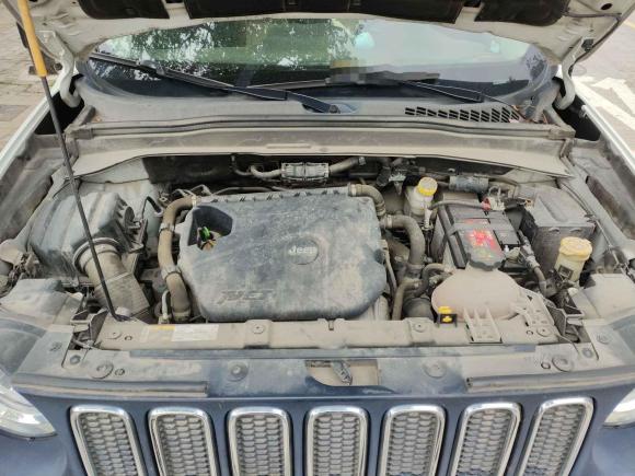 [义乌·浙F] 二手Jeep自由侠2017款 180T 自动动能版+