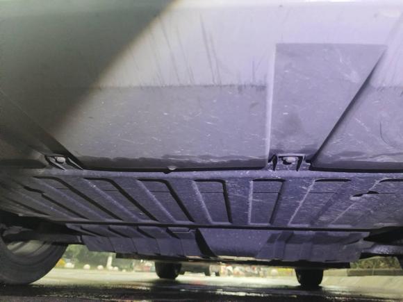 [成都·川A] 二手北京汽车北京EU52018款 R500 智风版