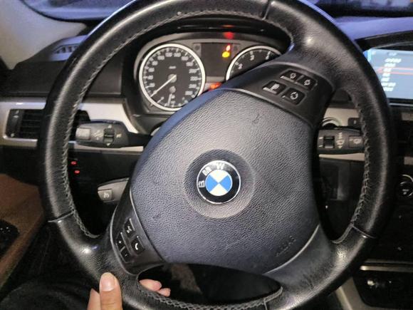 [上海·沪C] 二手宝马宝马3系2010款 320i 豪华型