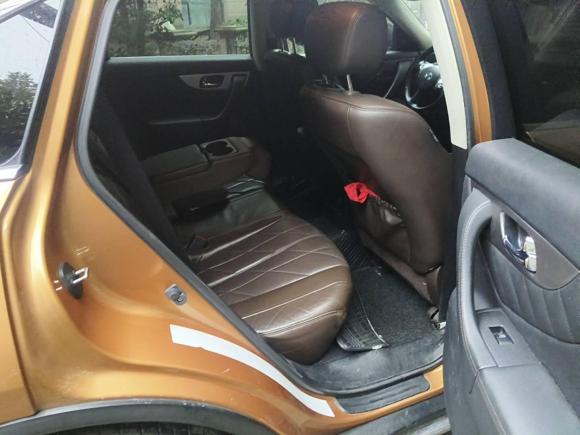 [上海·沪B] 二手英菲尼迪英菲尼迪QX702013款 3.7L 标准版