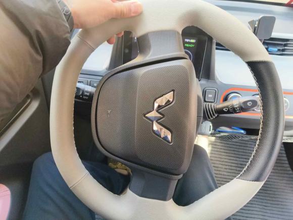 [上海·沪A] 二手五菱汽车宏光MINIEV2020款 悦享款 磷酸铁锂