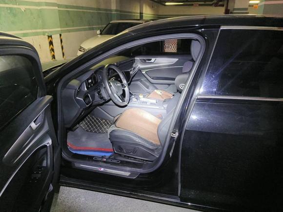 [苏州·苏U] 二手奥迪奥迪A6L2022款 40 TFSI 豪华动感型