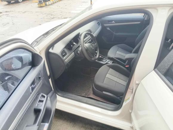 [佛山·粤Y] 二手大众朗行2017款 1.6L 自动风尚版