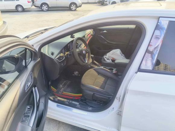 [上海·湘N] 二手别克威朗2016款 两厢GS 20T 双离合燃情运动型