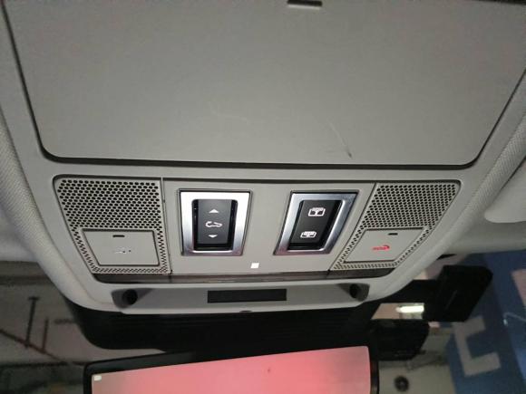 [苏州·苏E] 二手路虎揽胜极光2021款 极光L 249PS R-Dynamic SE 豪华版