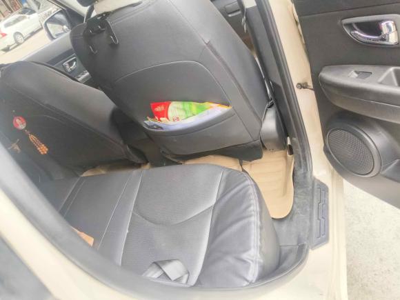 [深圳·粤B] 二手起亚秀尔2013款 1.6L AT Premium