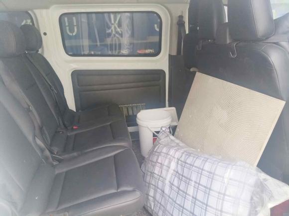 [青岛·鲁U] 二手福特全顺2017款 2.0T柴油多功能商用车短轴低顶国IV