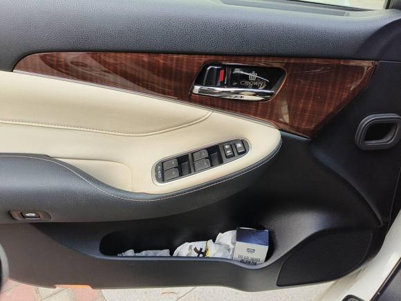 [武汉·鄂A] 二手丰田皇冠2015款 2.5L 智享版