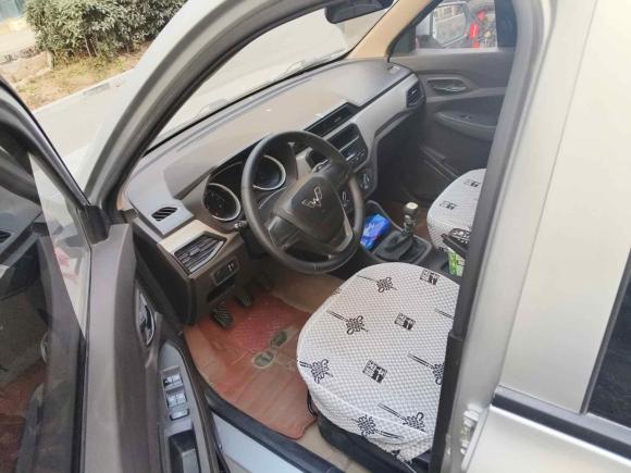 [青岛·鲁B] 二手五菱汽车五菱宏光2019款 1.5L S标准型国VI LAR