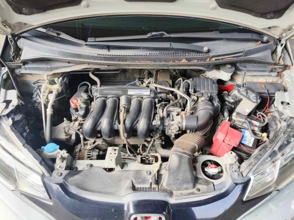 [广州·粤K] 二手本田飞度2016款 1.5L LX 手动舒适型
