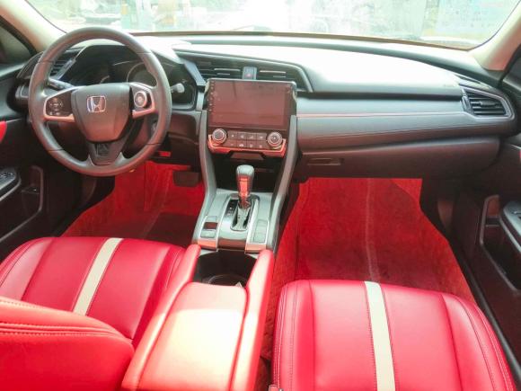 [上海·苏F] 二手本田思域2016款 180TURBO CVT舒适版