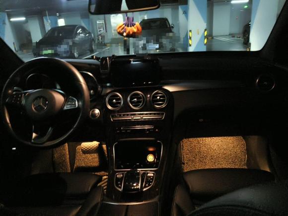 [上海·沪A] 二手奔驰奔驰GLC2017款 GLC 260 4MATIC 豪华型