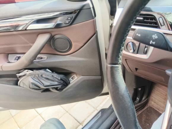 [济南·鲁A] 二手宝马宝马X12016款 xDrive20Li 豪华型