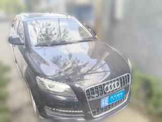 奥迪奥迪Q72011款 3.0 TFSI 舒适型(200kW)