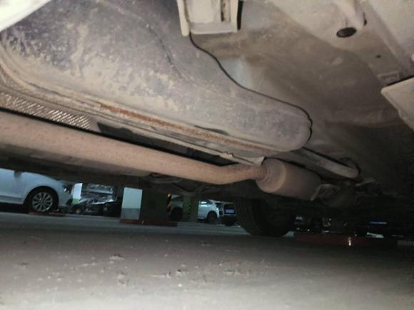 [西安·陕A] 二手哈弗哈弗H22017款 红标 1.5T 手动两驱精英型