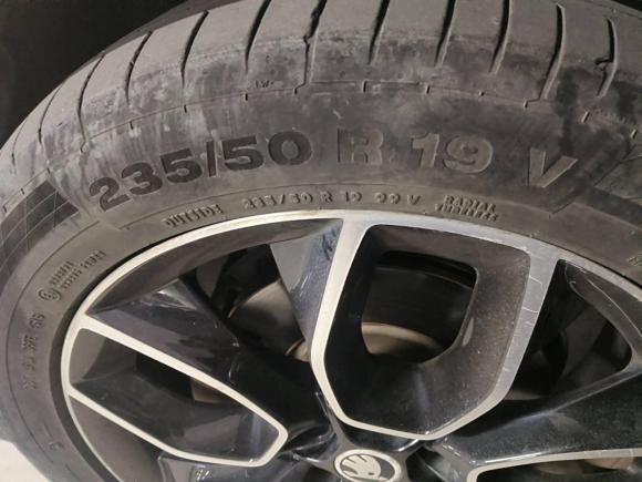 [上海·沪A] 二手斯柯达柯迪亚克2017款 TSI330 7座两驱豪华版