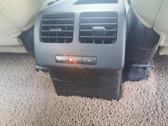 [苏州·苏E] 二手马自达马自达52011款 2.0L 自动豪华型