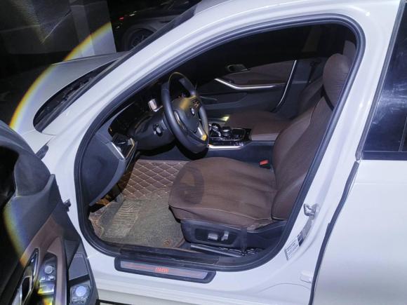 [西安·陕A] 二手宝马宝马3系2022款 320i 运动套装