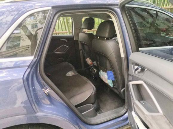 [上海·沪E] 二手奥迪奥迪Q32022款 35 TFSI 时尚动感型