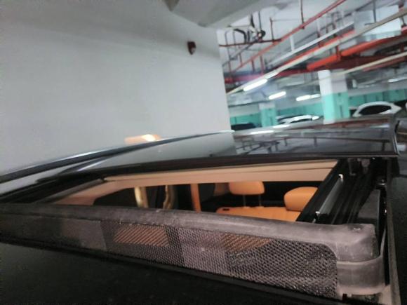 [深圳·粤B] 二手奔驰奔驰GLK级2013款 改款 GLK 300 4MATIC 时尚型