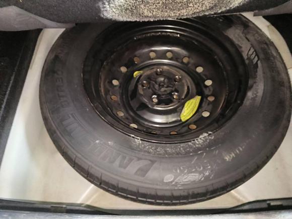 [西安·陕A] 二手中华中华V32015款 1.5L 手动舒适型