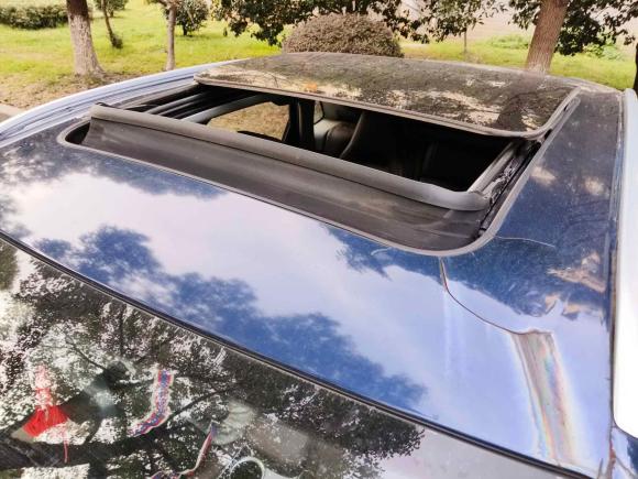 [无锡·苏B] 二手君马汽车君马MEET 3(美图3)2018款 1.5T CVT豪华型