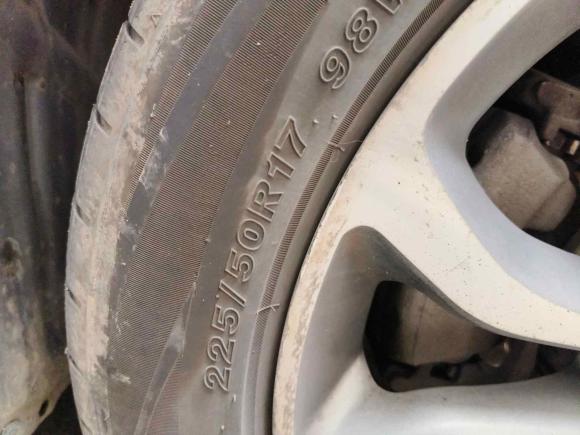 [西安·陕A] 二手奔驰奔驰C级2016款 C 180 L 运动型