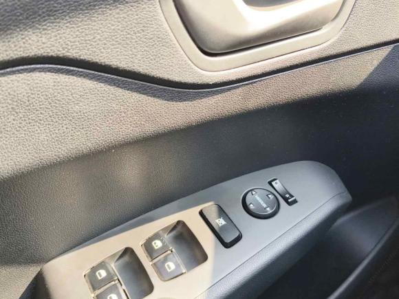 [上海·皖N] 二手现代悦纳2016款 1.4L 自动炫酷版GLS