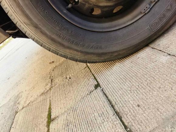 [武汉·鄂A] 二手依维柯依维柯得意2014款 2.8T-V35 NJ5044XXYQ3A43S4