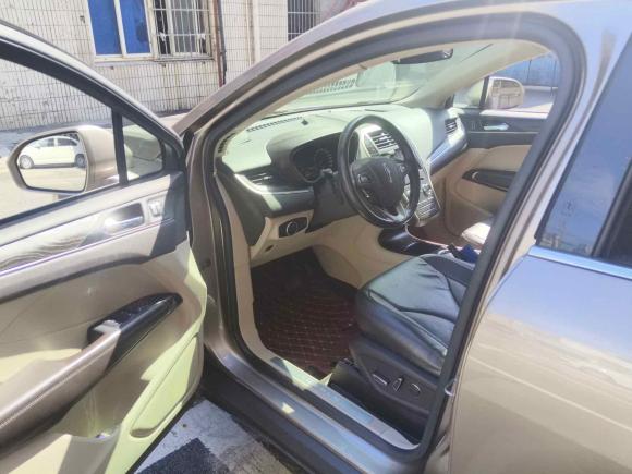 [上海·沪H] 二手林肯林肯MKC2017款 2.0T 四驱尊雅版