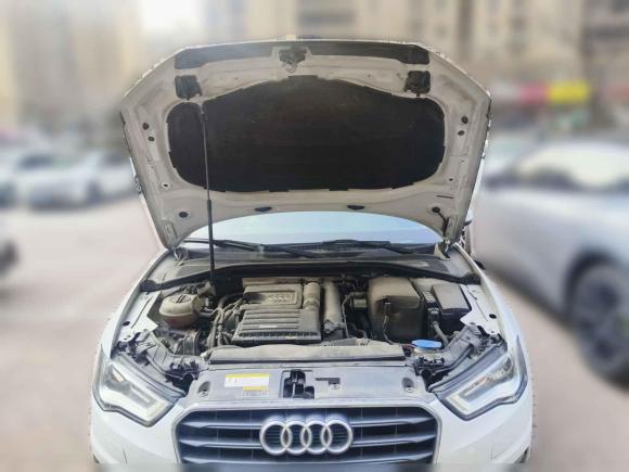 [济南·鲁A] 二手奥迪奥迪A32016款 Limousine 35 TFSI 领英型